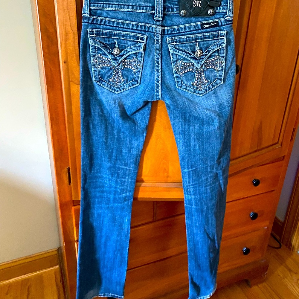 Miss Me size 25 Boot Cut with rhinestone flip pockets